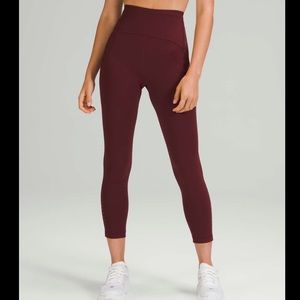 Lululemon Swift Speed High-Rise Tight 28” Merlot